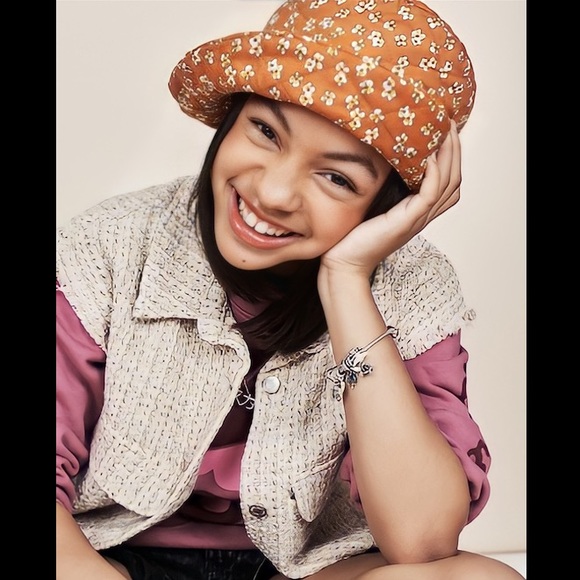 Meet your Posher, Skyler Marie - Picture 6 of 16